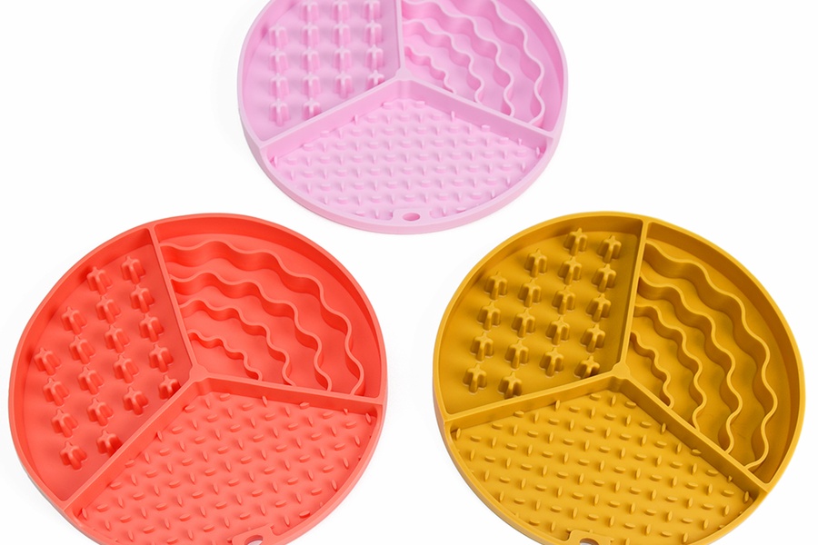 Slow feeder là gì? Bình ăn chậm cho thú cưng OEM