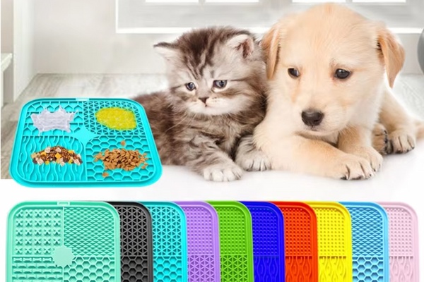 Lick Mat là gì? OEM thảm liếm thức ăn cho chó/ mèo